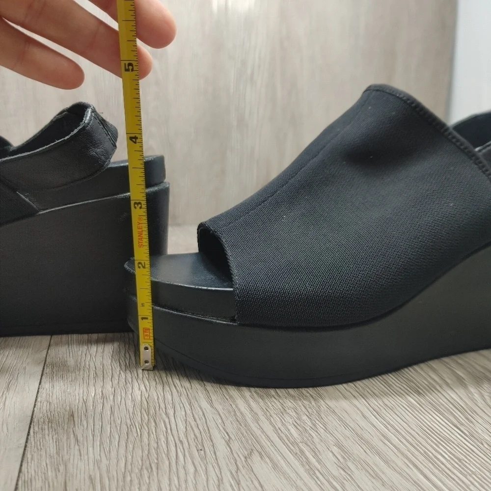 Eileen‎ Fisher Sandal Platform Comfort Stretch Port Open Toe Wedge 6 black